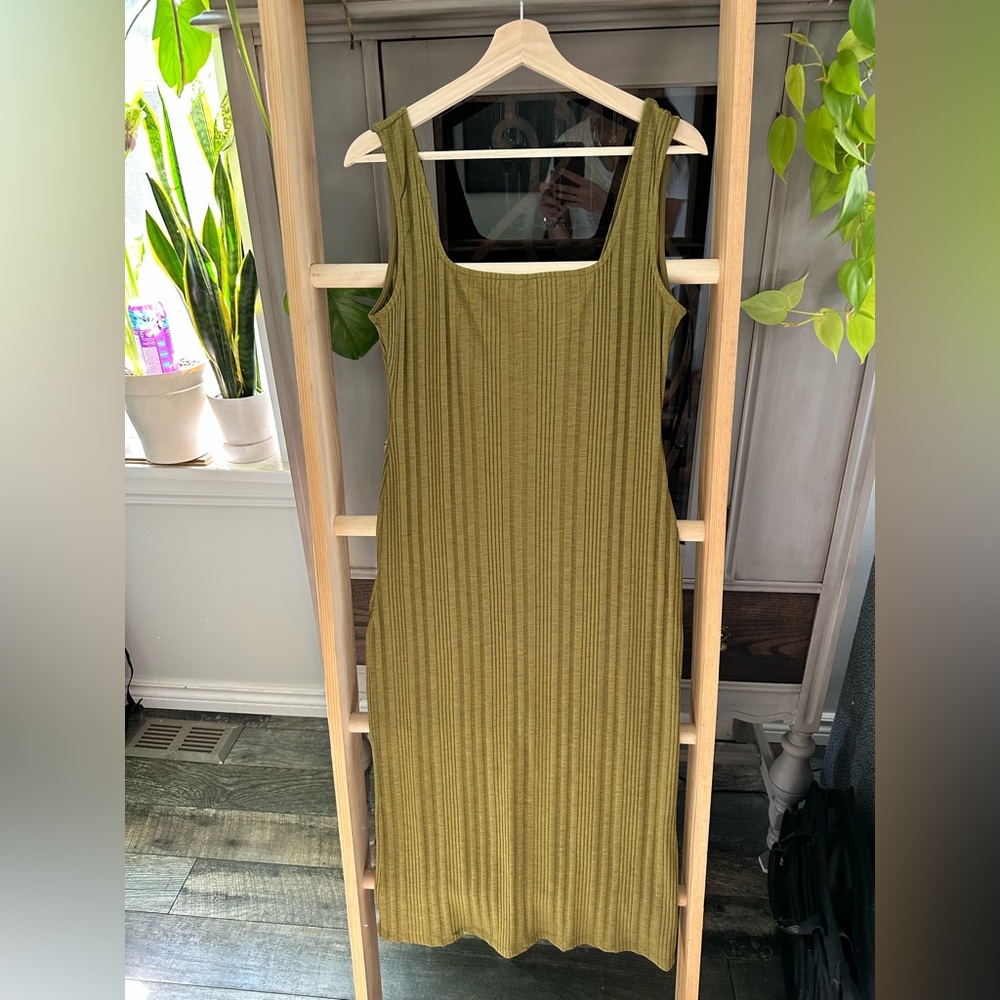 H&M Ribbed Dress